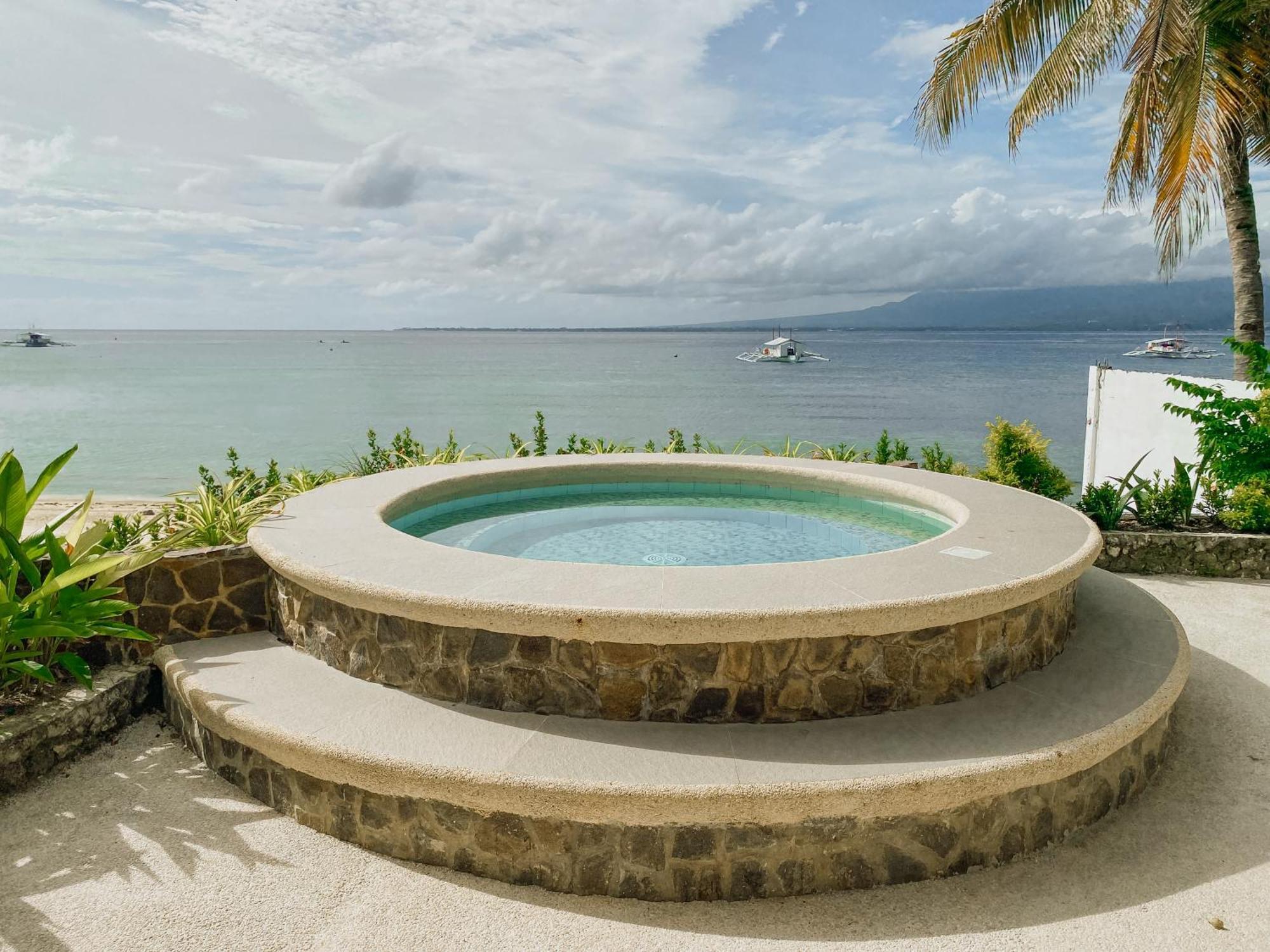 Avila'S Horizon Dive Resort サンタンデール エクステリア 写真
